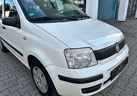Fiat Panda 1.1 8V Active * TÜV Neu *