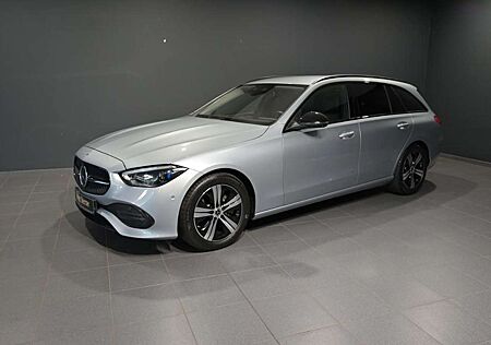 Mercedes-Benz C 200 d T AVANTGARDE/KAMERA/LED/DISTRO/AHK/SHZ