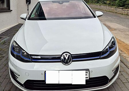 VW e-Golf Volkswagen Golf VII
