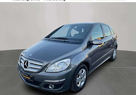Mercedes-Benz B 180 B -Klasse Navi *AHK * Scheckheft