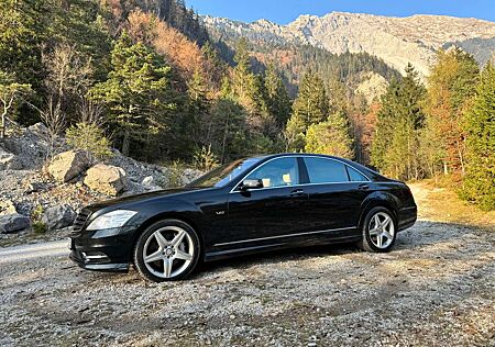 Mercedes-Benz S 600 AMG Paket, Designo, lückenlos Scheckheft