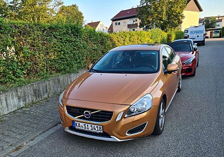 Volvo S60 2.0T