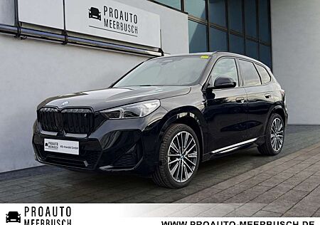 BMW iX1 30 xDrive M Sport UVP: 75.560,01€ HEADUP/PANO