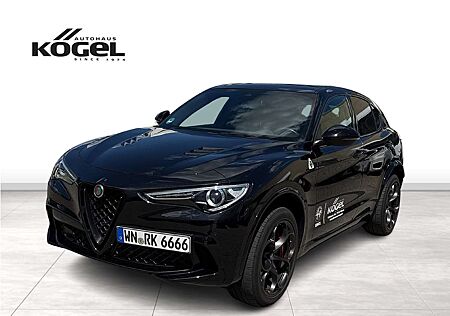 Alfa Romeo Stelvio Quadrifoglio 2.9 V6 510 PS inkl. Winterräder