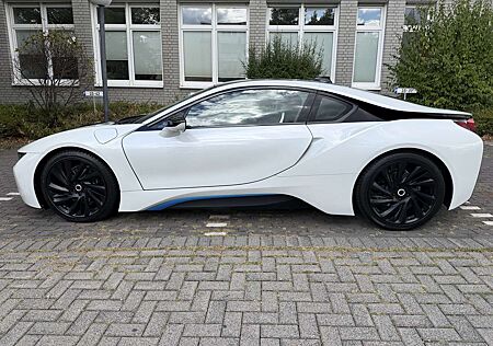 BMW i8 i8 Pure Impulse MwSt. ausweisbar