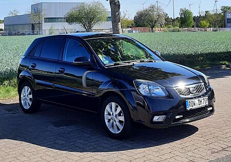 Kia Rio | Klima, Sitzheizung, Tüv + Service Neu