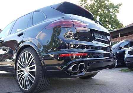 Porsche Cayenne Turbo/Panorama Schiebedach