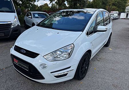 Ford S-Max Trend 7 Sitze Panorama AHK PDC