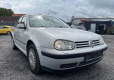 VW Golf Volkswagen 2,0