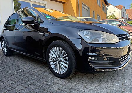 VW Golf Volkswagen Cup BMT Xenon Kurvenlicht Einparkhilfe selbstlenk.