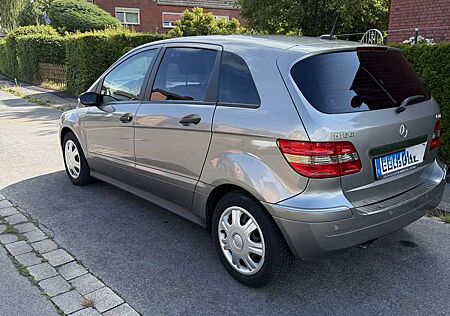Mercedes-Benz B 180 B 180 CDI (245.207)
