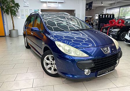 Peugeot 307 2.0 SW Premium Automatik Panorama Klimaautom. Dach