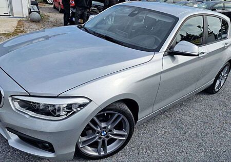 BMW 120i 120 Aut. Edition Lifestyle