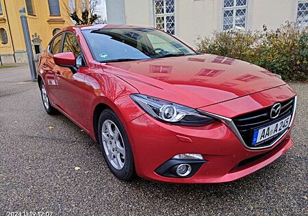 Mazda 3 SKYACTIV-G 120 Urban Limited