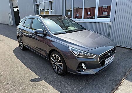 Hyundai i30 cw Premium Automatik ABSOLUTE VOLLAUSSTATTUNG