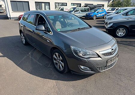 Opel Astra J Sports Tourer Innovation