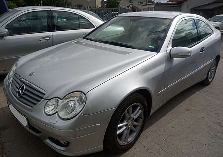 Mercedes-Benz C 200 Kompressor HU & AU Neu!