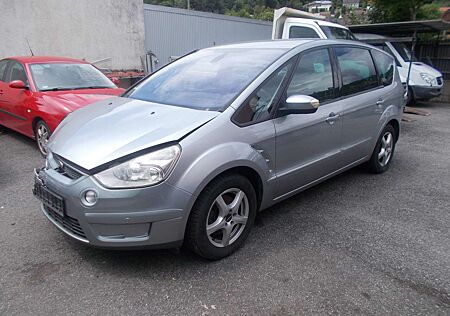 Ford S-Max 2.0 TDCi DPF Ambiente