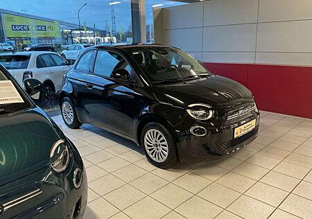 Fiat 500E Komfortpaket, Rado- & Winterpaket