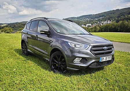 Ford Kuga 2.0 TDCi 4x4 Aut. ST-Line