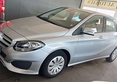Mercedes-Benz B 180 Automatik Totwinkel Kamera Tempomat