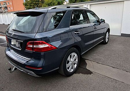 Mercedes-Benz ML 350 BlueTEC 4MATIC -