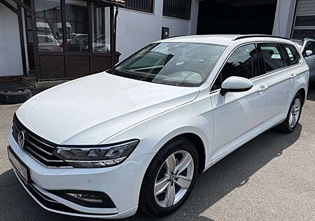 VW Passat Variant Volkswagen 2.0 TDI DSG Business LEDER AHK KA