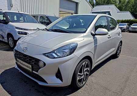 Hyundai i10 1.0 Automatik/Klima/Navi+Cam/Alu
