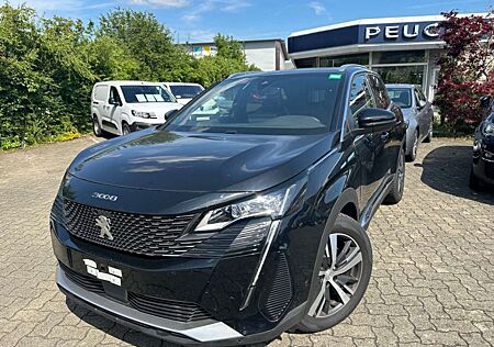 Peugeot 3008 Hybrid4 300 e-EAT8 GT