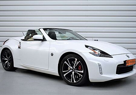 Nissan 370Z Roadster+Kamera+Navi+Bose+1.Hand+17.500KM