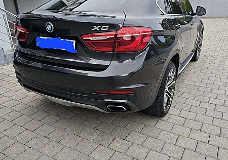 BMW X6 xDrive40d M-Paket