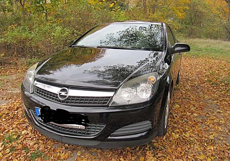 Opel Astra GTC 1.4Innovation 110 Jahre