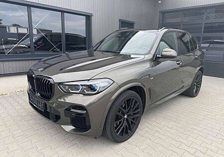 BMW X5 40d M Sport -Pano-BelüSitz-NightV-360K-22Zo
