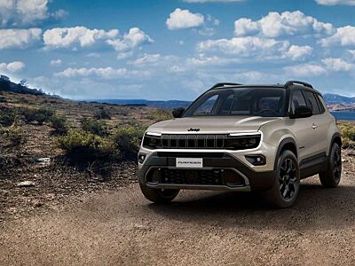 Jeep Avenger Overland Mild-Hybrid 4xe+ALLRAD+LED+