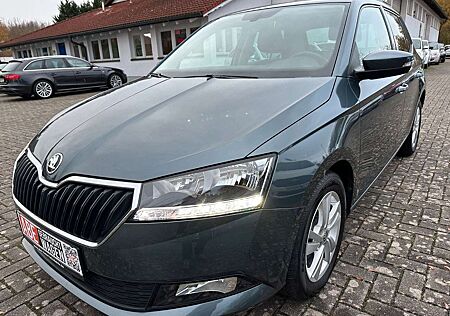 Skoda Fabia 1.0 TSI Style DAB Navi Apple CarPlay LED