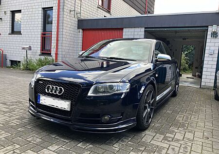 Audi A4 2.0 T FSI quattro