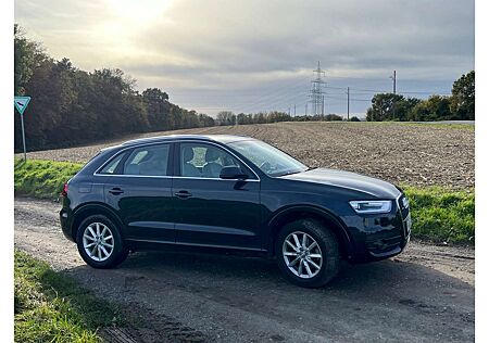 Audi Q3 2.0 TFSI quattro S tronic