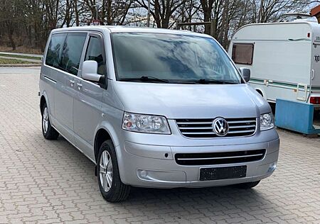 VW T5 Caravelle Volkswagen Comfortline lang 8 Sitze CNG Erdgas