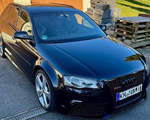 Audi RS3 Sportback Schalensitze