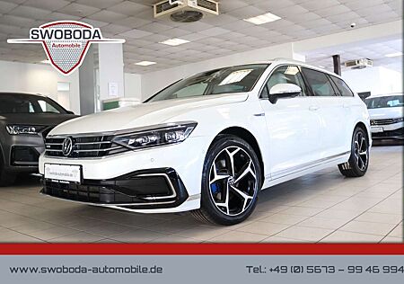 VW Passat Variant Volkswagen Passat GTE R-Line DCC AHK HUD 360° STHZ Pano