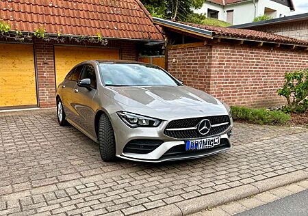 Mercedes-Benz CLA 200 CLA Shooting Brake Shooting Brake 7G-DCT AMG Line