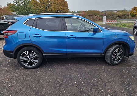 Nissan Qashqai gebraucht kaufen Nissan Qashqai 1.3 DIG-T N-CONNECTA