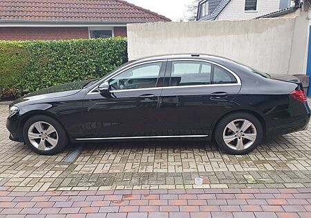 Mercedes-Benz E 220 d 9G-TRONIC