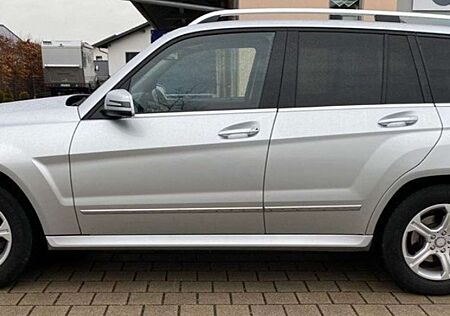 Mercedes-Benz GLK 220 CDI (BlueEFFICIENCY) 7G-TRONIC