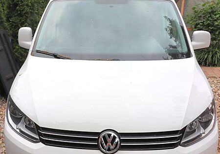 VW Caddy Volkswagen ( California ) NEU ! extra gr.Bett+Sitzecke