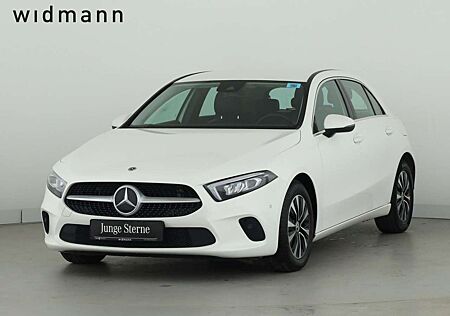 Mercedes-Benz A 200 d Progressive*Kamera*PTS*SHZ*LED*Navi*AHK*