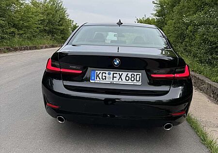 BMW 318 i Advantage mit Garantie