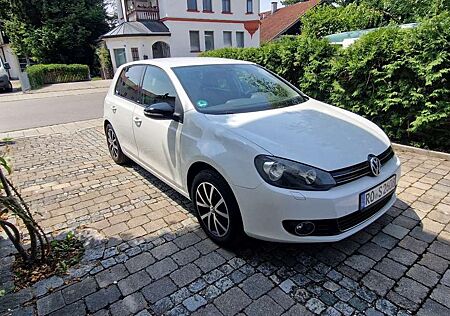 VW Golf Volkswagen 1.2 TSI DSG Style, TÜV neu!!