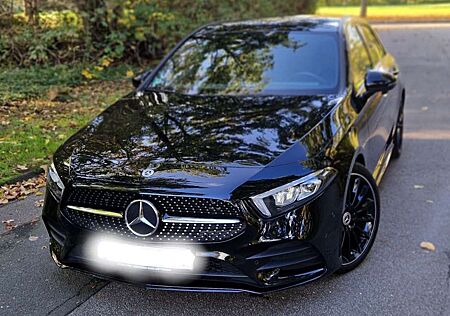 Mercedes-Benz A 200 AMG MBUX CAM 7G-DCT Night SpurH 19"