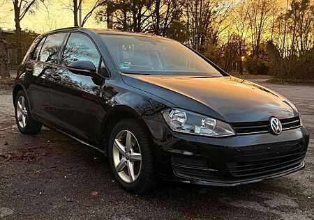 VW Golf Volkswagen VII 5-Türer 1.2 TSI BlueMotion
